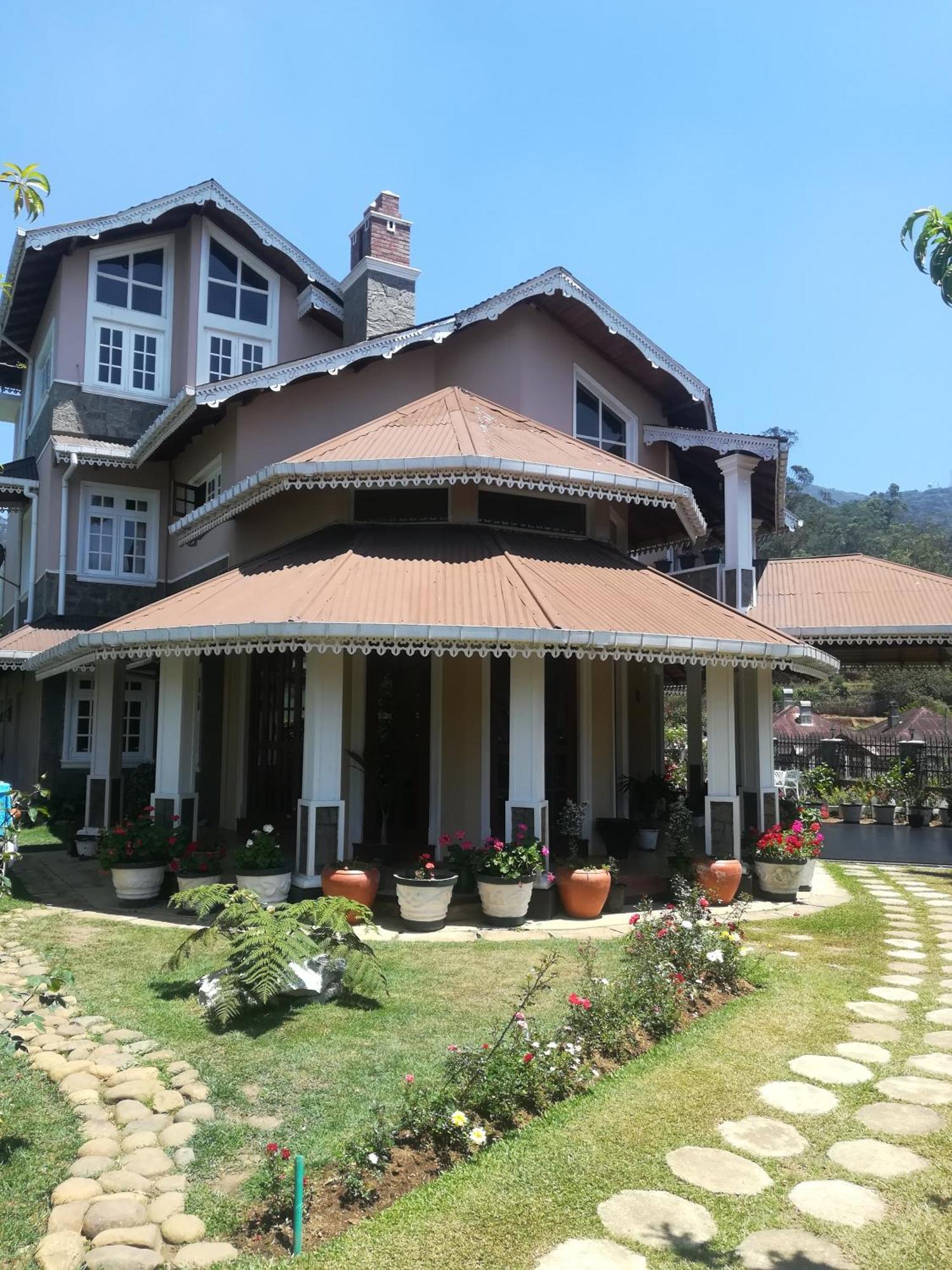Royal Wattles Apartment นูวาราเอลิยา ภายนอก รูปภาพ