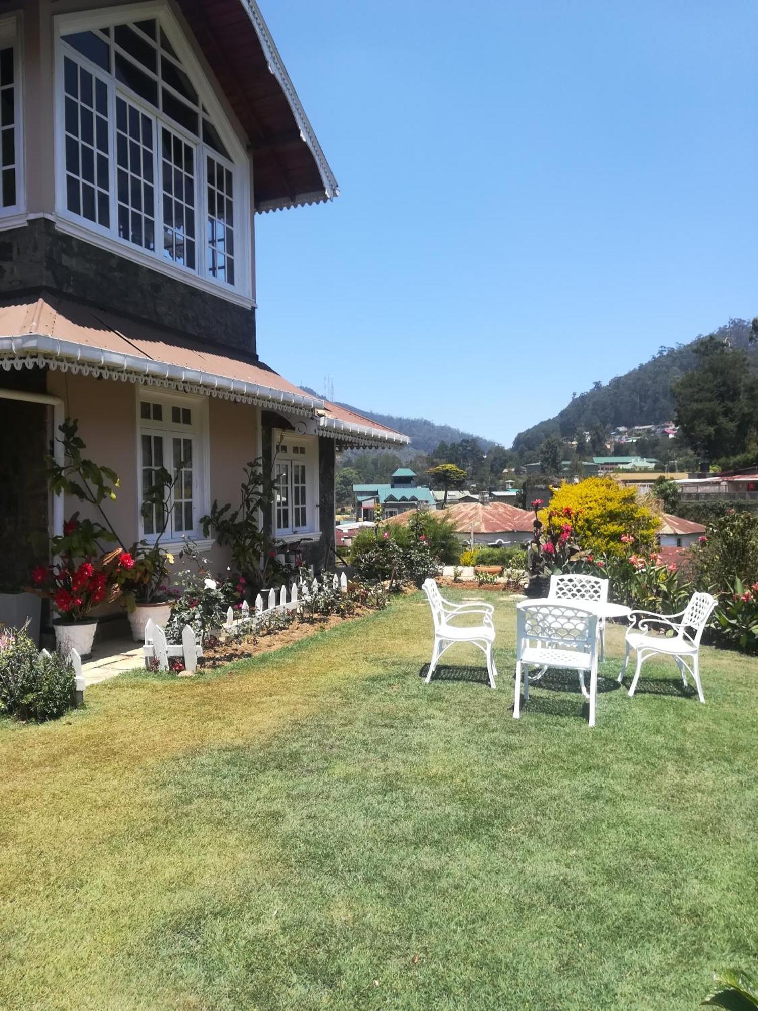 Royal Wattles Apartment นูวาราเอลิยา ภายนอก รูปภาพ