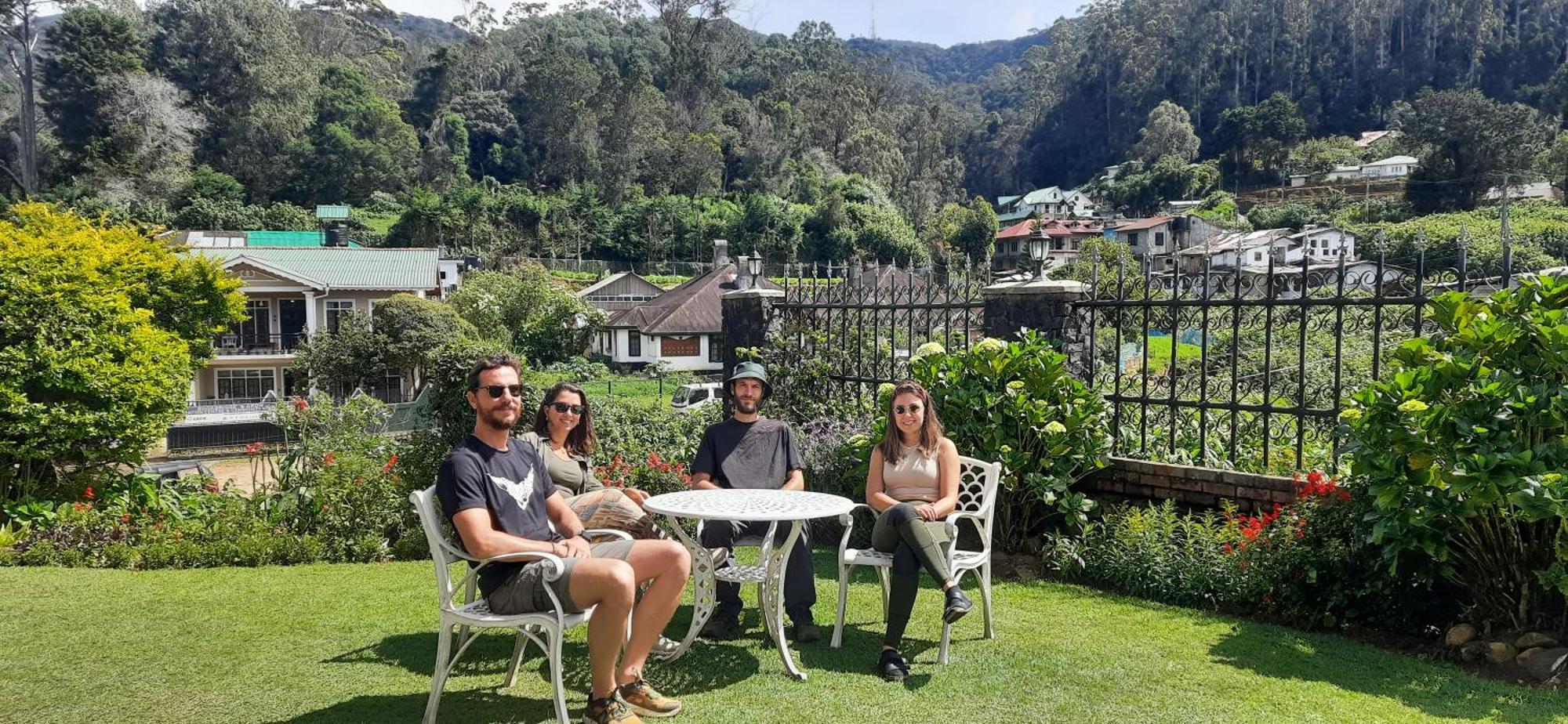 Royal Wattles Apartment นูวาราเอลิยา ภายนอก รูปภาพ